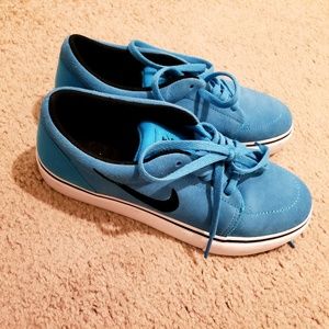 Nike SB shoes